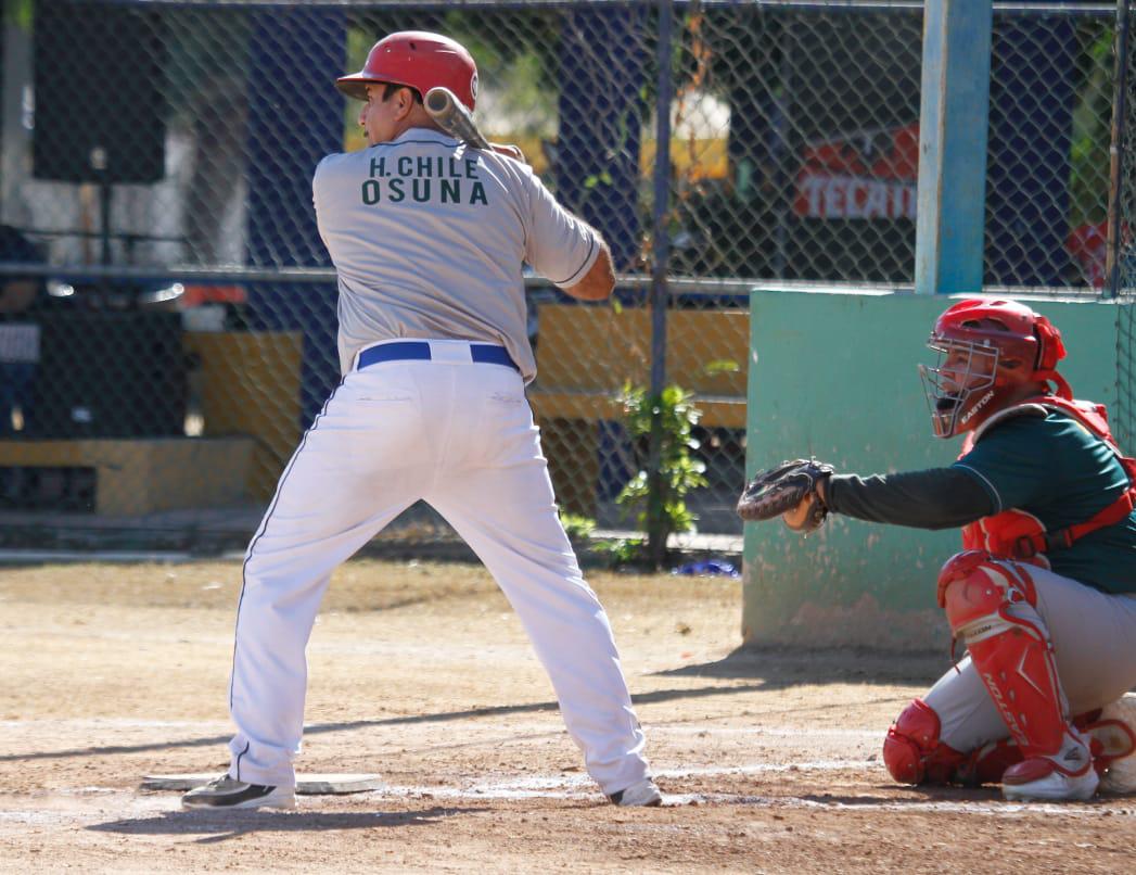 $!Recuerdan a Jesús Flores en partido amistoso de beisbol de ex Raiders