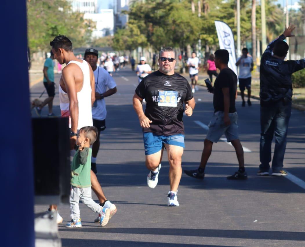 $!Conquistan más de 500 runners Avenida Leonismo, en la Carrera G Móvil