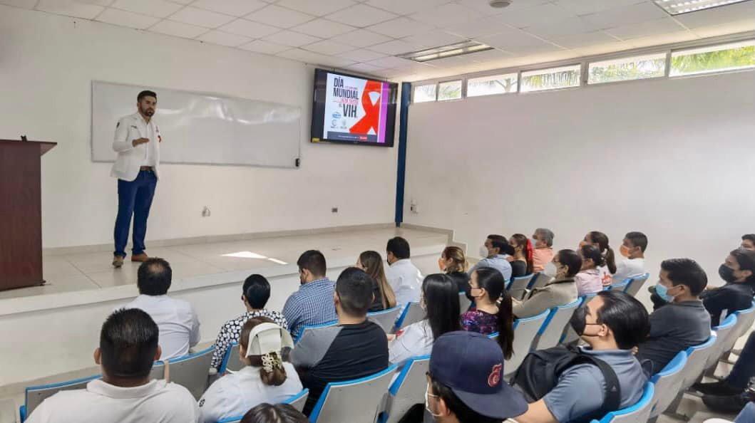 $!Facilitan en Elota pruebas de VIH a estudiantes y docentes, durante conmemoración