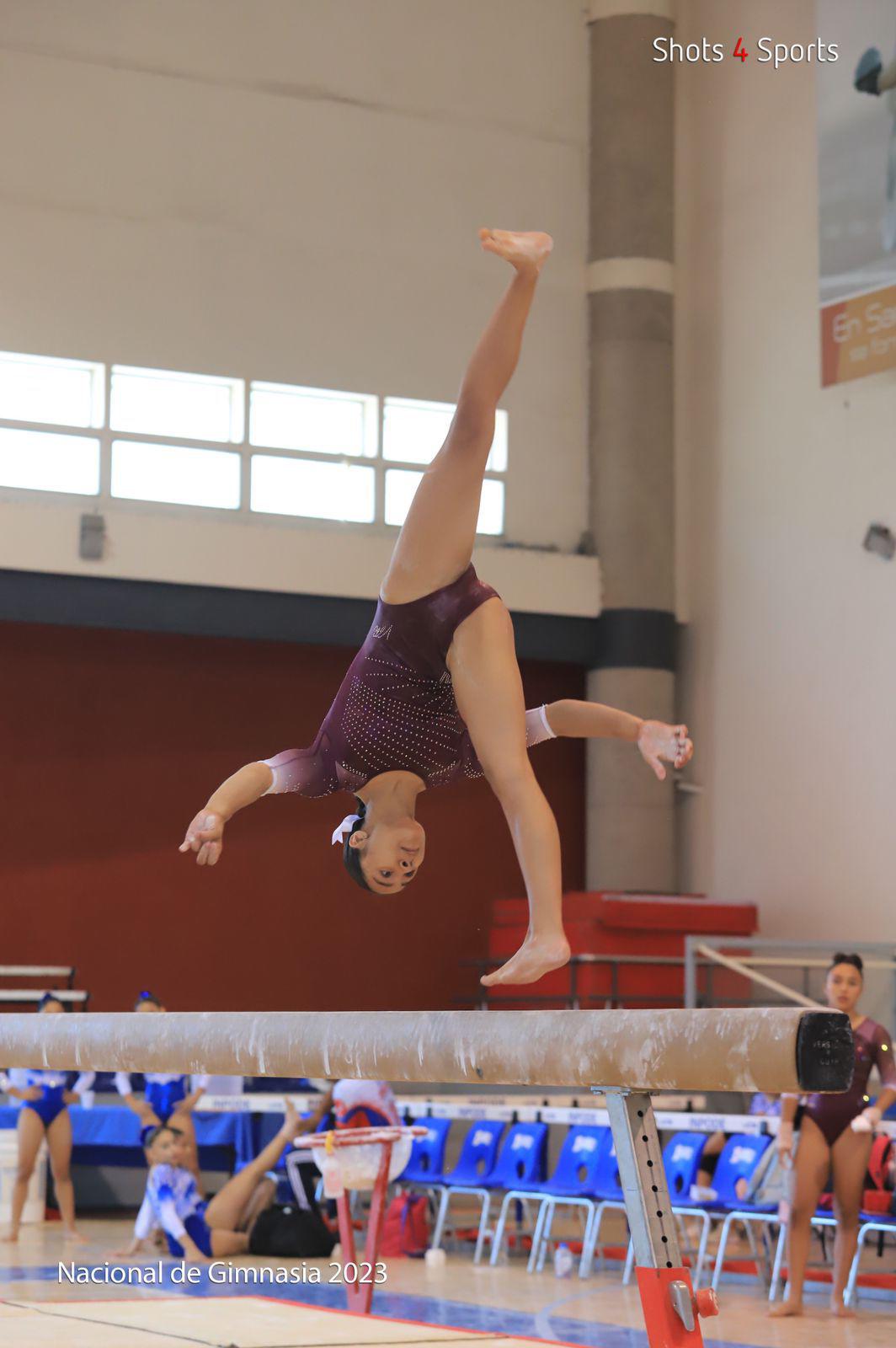 $!Dulce Daniela Juárez es una apasionada de la gimnasia