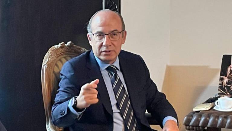 Felipe Calderón acusa que el veredicto contra Genaro García Luna, ex funcionario de su gobierno, está siendo usado para atacarlo políticamente.