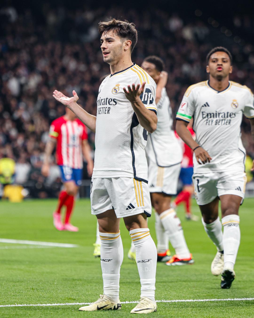 $!Real Madrid empata ante el Atleti en el derbi y sigue líder