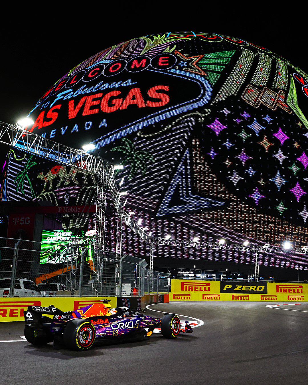 $!Por mala estrategia de Red Bull, Checo arrancará en P11 en Las Vegas