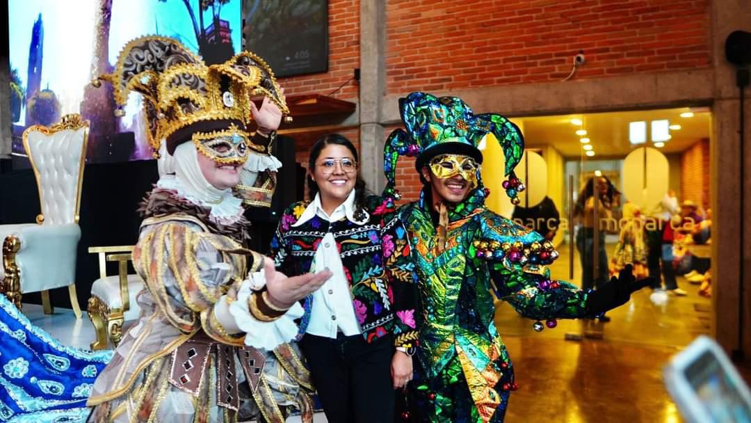 $!Más de 200 agentes de viaje fueron capacitados y disfrutaron una muestra del Carnaval Internacional de Mazatlán.