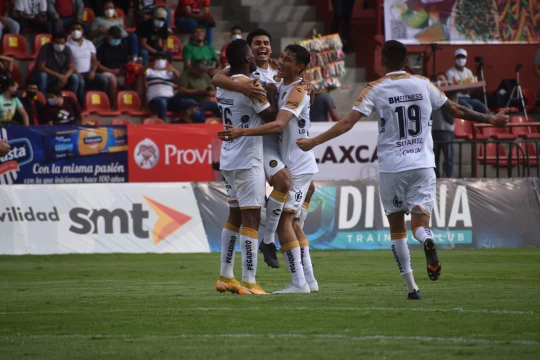 $!Luis Felipe Félix, contento con su estreno goleador con Dorados