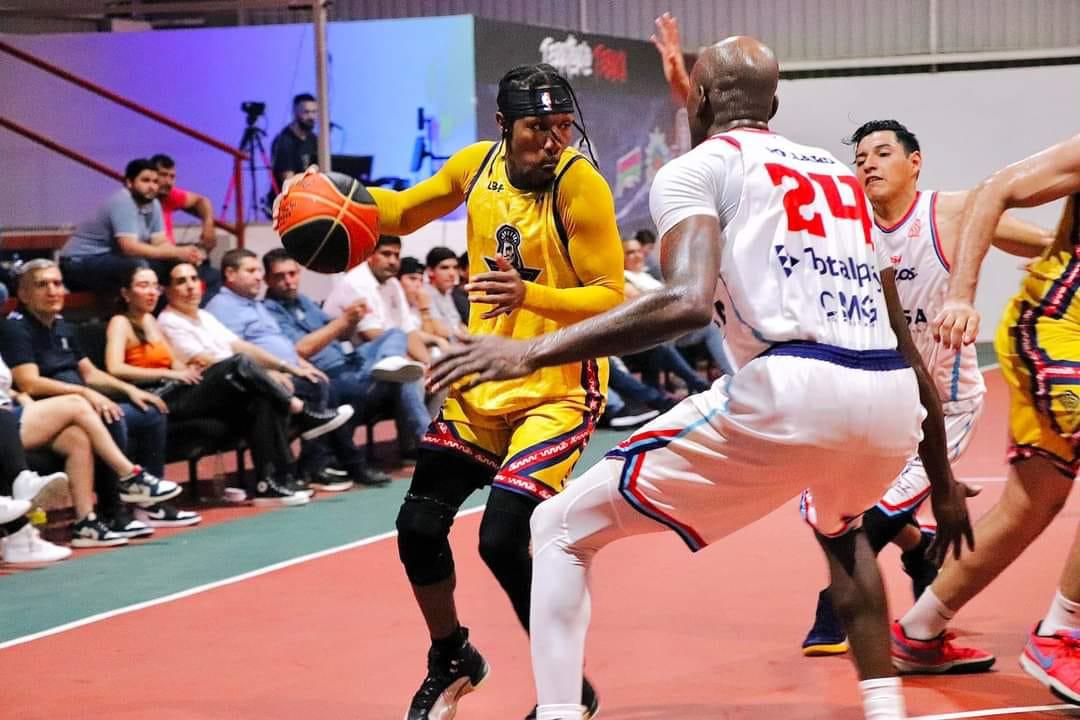 $!Marinos Basketball vuelve a caer en gira, ahora en Badiraguato