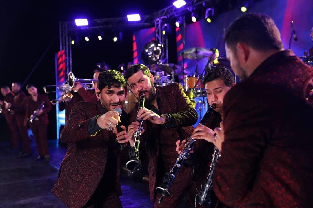 $!Banda El Recodo alista dueto con Nicky Jam y Alex Sensation