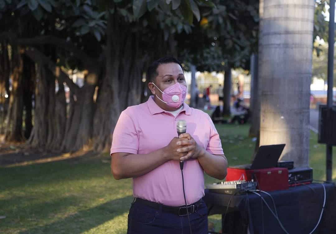 $!Recrimina candidato, miembro de la comunidad LGBT, a partidos rechazo del matrimonio igualitario en Sinaloa