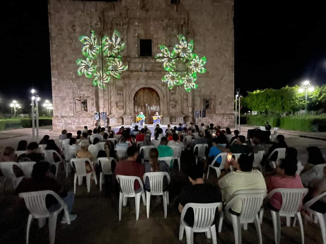 $!Evento que tuvo como escenario la fachada del Santuario de Nuestra Señora del Rosario.