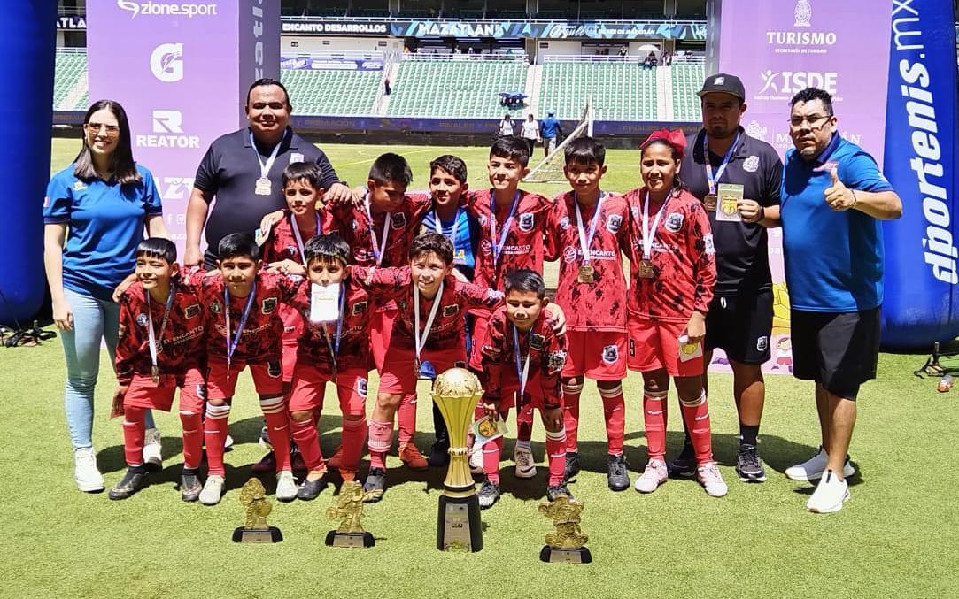 $!Pachuca destaca con 4 títulos en Copa Mazatlán de Futbol 7