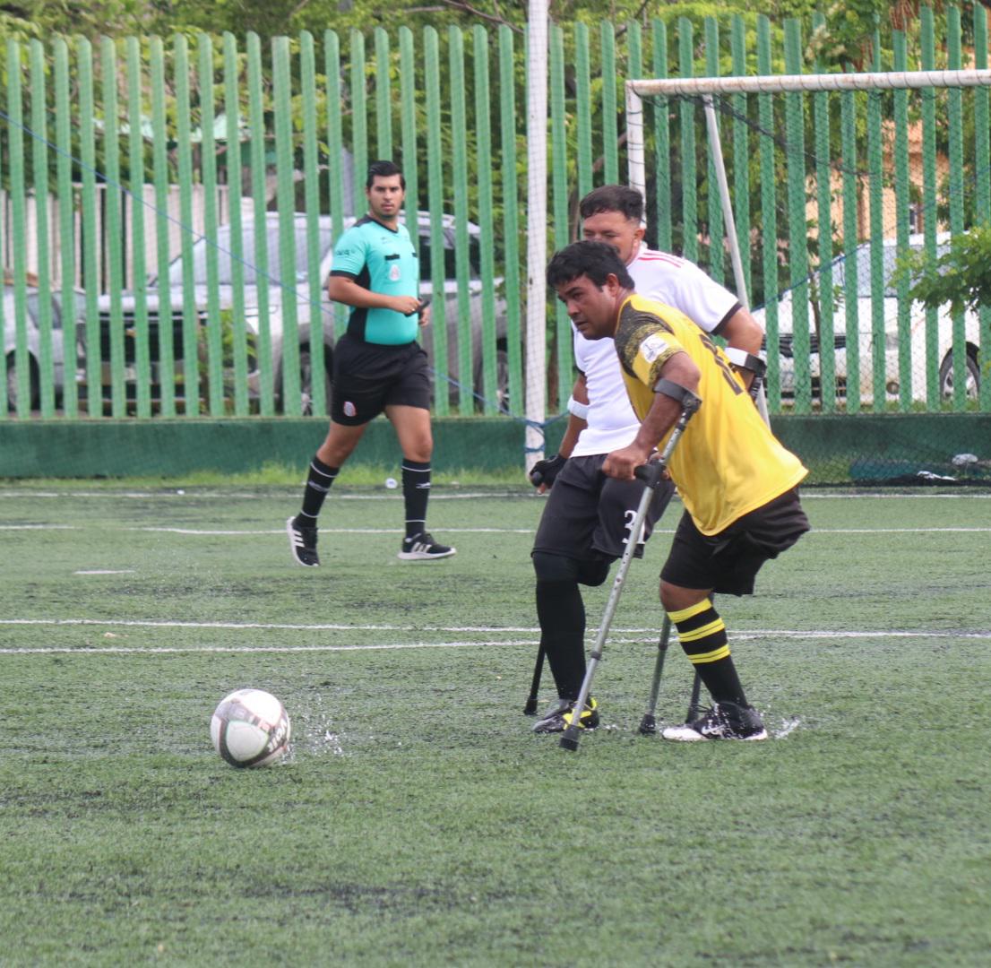 $!Zorros de Sinaloa conserva invicto en la Liga PROAN de Futbol de Amputados