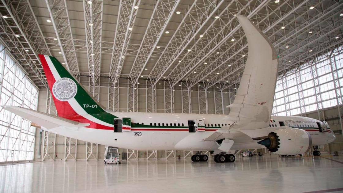 AMLO confirms that new government airline will be called Mexicana de