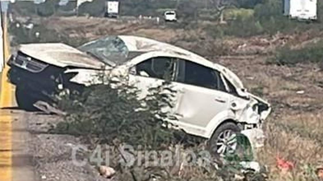 Familia Se Accidenta En La Maxipista Culiacán-Mazatlán; Hay 5 Heridos