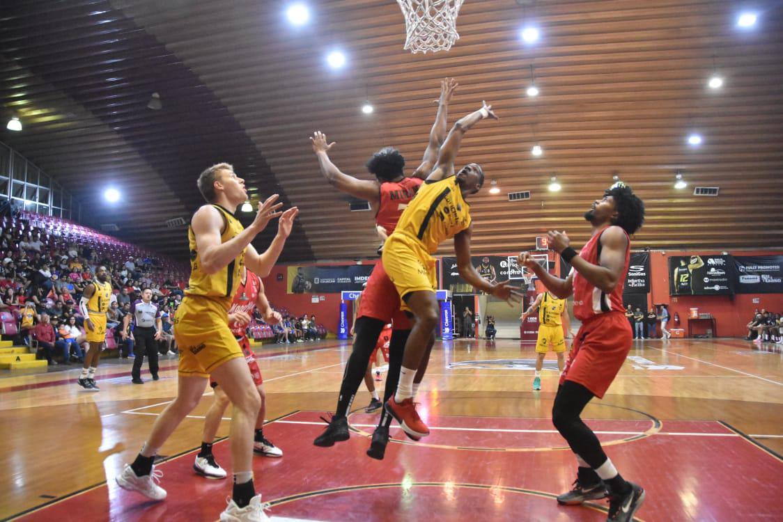 $!Venados Basketball toma revancha de Caballeros de Culiacán