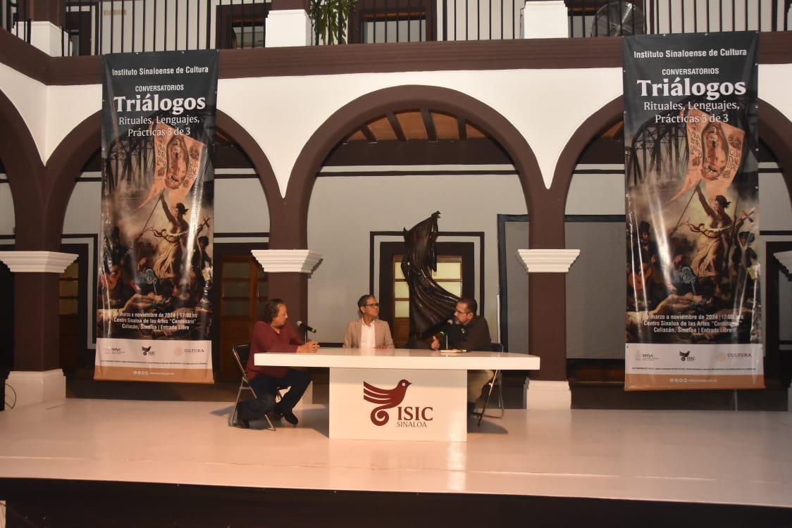 $!El conversatorio se llevó a cabo en el Centro Sinaloa de las Artes Centenario.