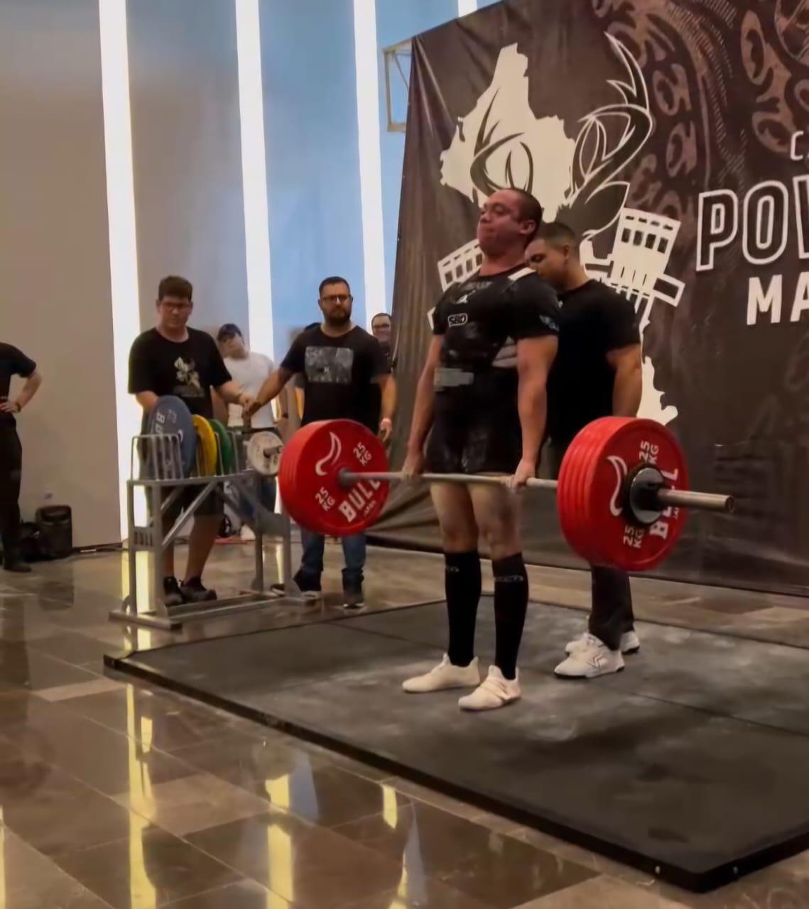 $!Impone mazatleco, José Luis Hernández, récord nacional en el Campeonato de Powerlifting Mazatlán 2024