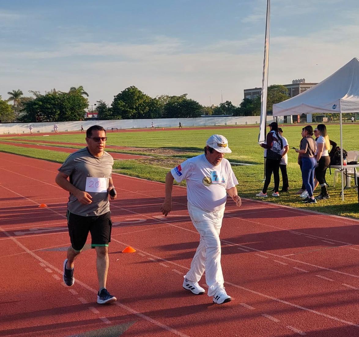 $!Rompen récord de asistencia en la Carrera de Anestesiólogos