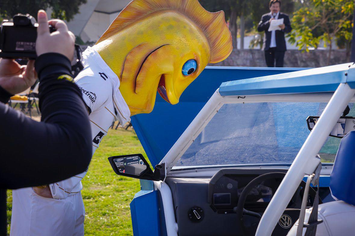 $!Eldo, la mascota de Dorados, presente en el histórico lanzamiento de microsatélites en Culiacán