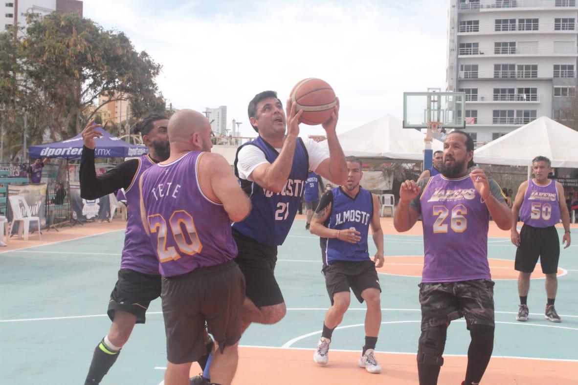 $!La Mazatleca logra bicampeonato en Copa Semana Santa de Basquetbol