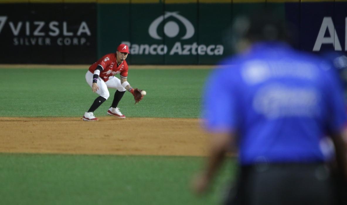 $!Explota ofensiva de Venados de Mazatlán y gana primero a Yaquis