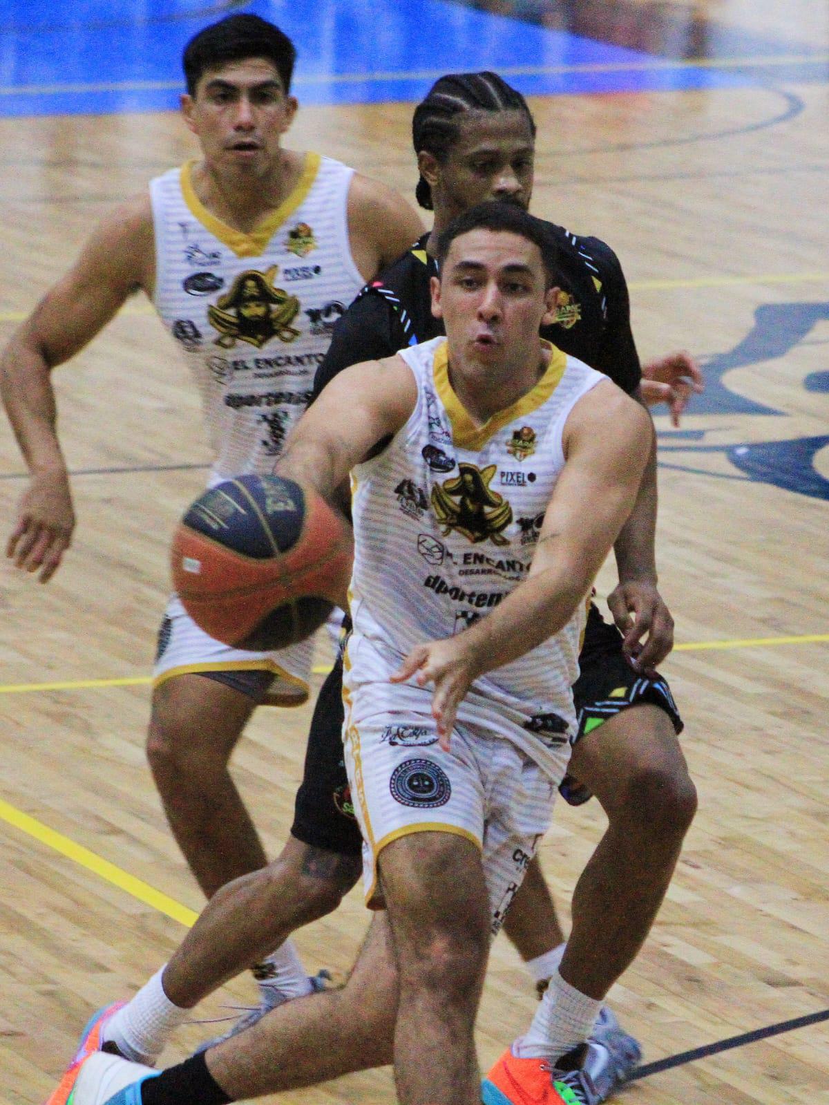 $!Piratas Basketball se despide de temporada en casa