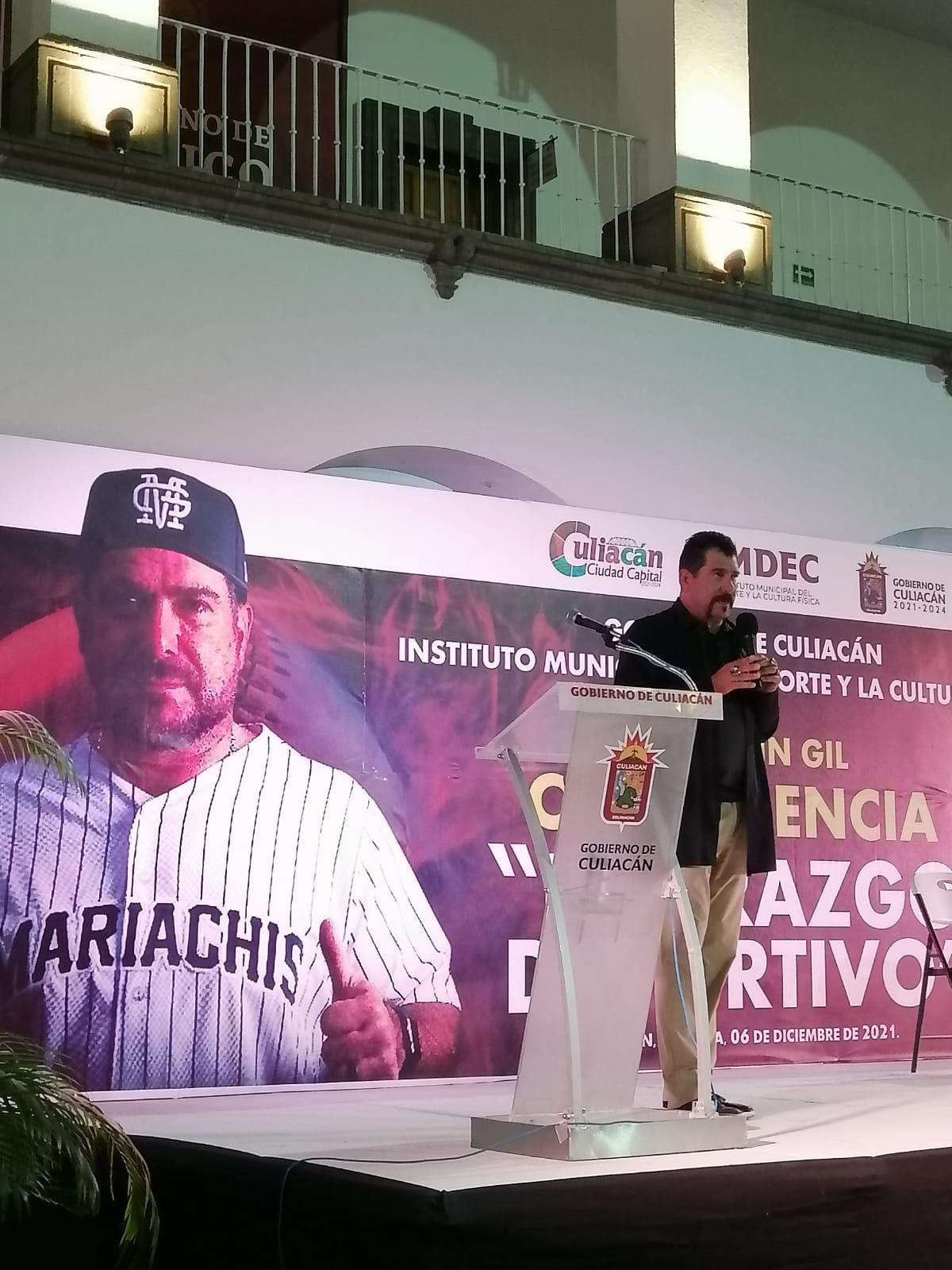 $!Benjamín Gil, mánager de Tomateros de Culiacán, imparte conferencia ‘Liderazgo Deportivo’