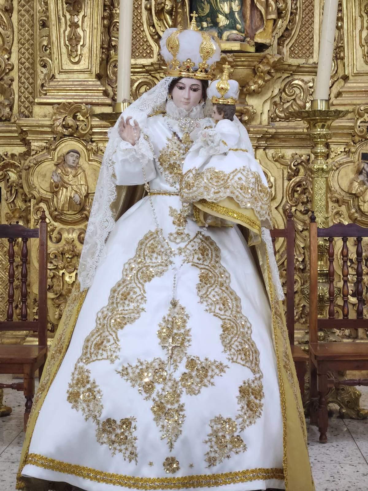 $!Nuestra Señora del Rosario tiene vestido nuevo e inicia su novenario