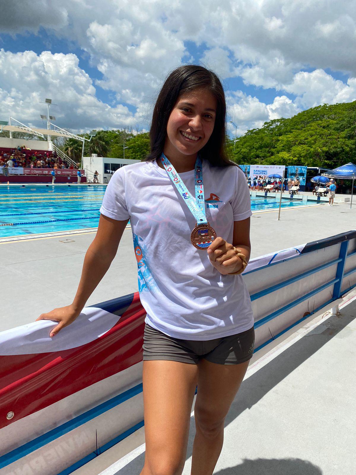 $!Caen primeras medallas para Mazatlán en Nacional de Natación Máster