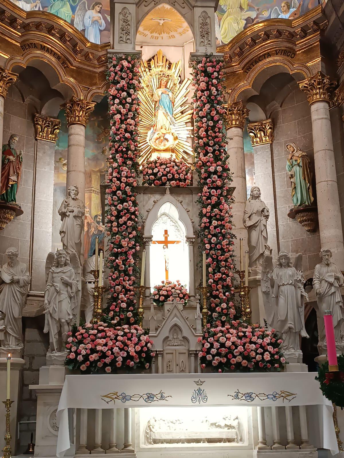 $!Celebran a la Virgen de la Inmaculada Concepción con mañanitas y Santa Misa dominical