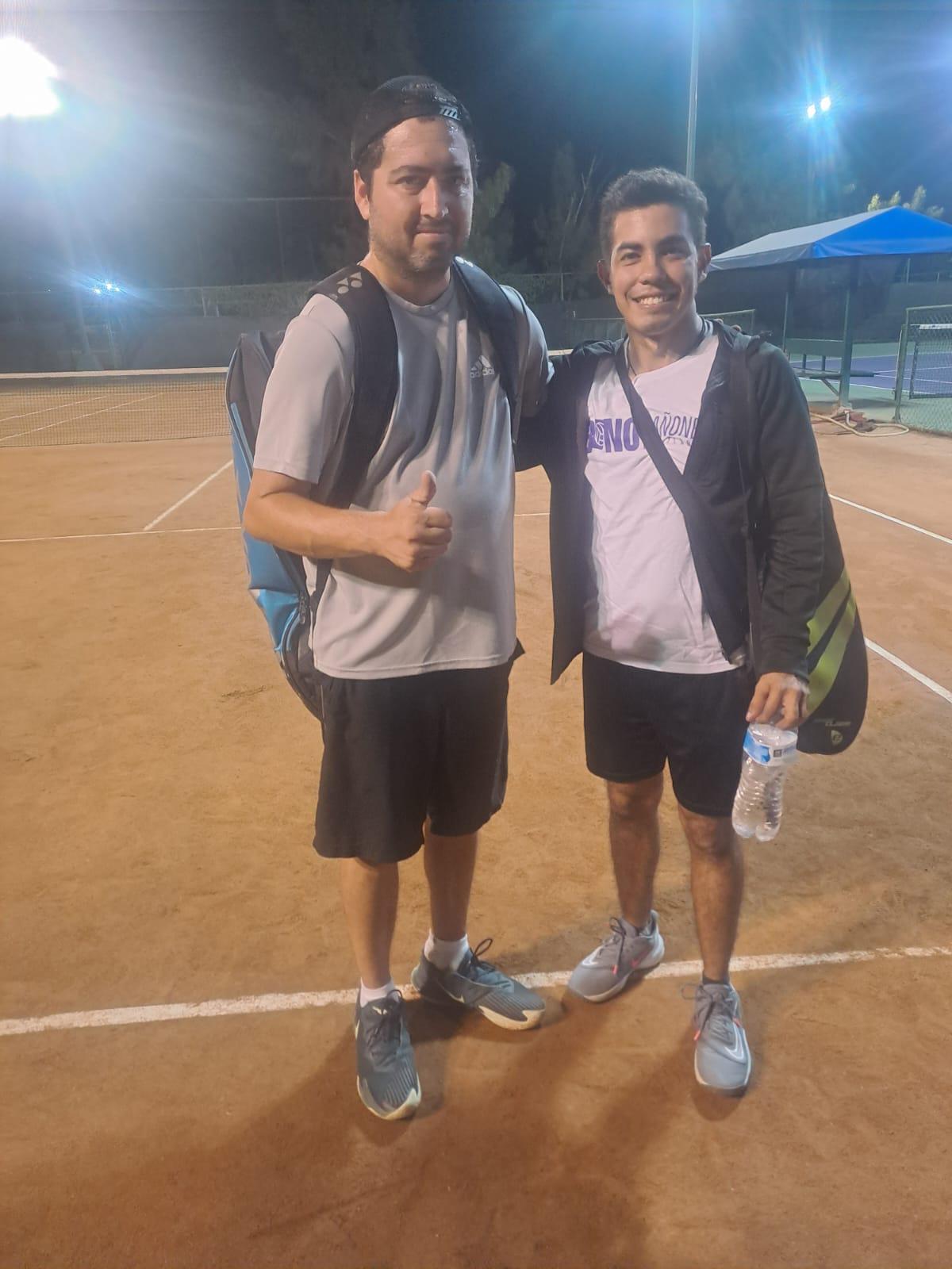 $!Vuelan los pavos en Torneo de Tenis, en Club Muralla