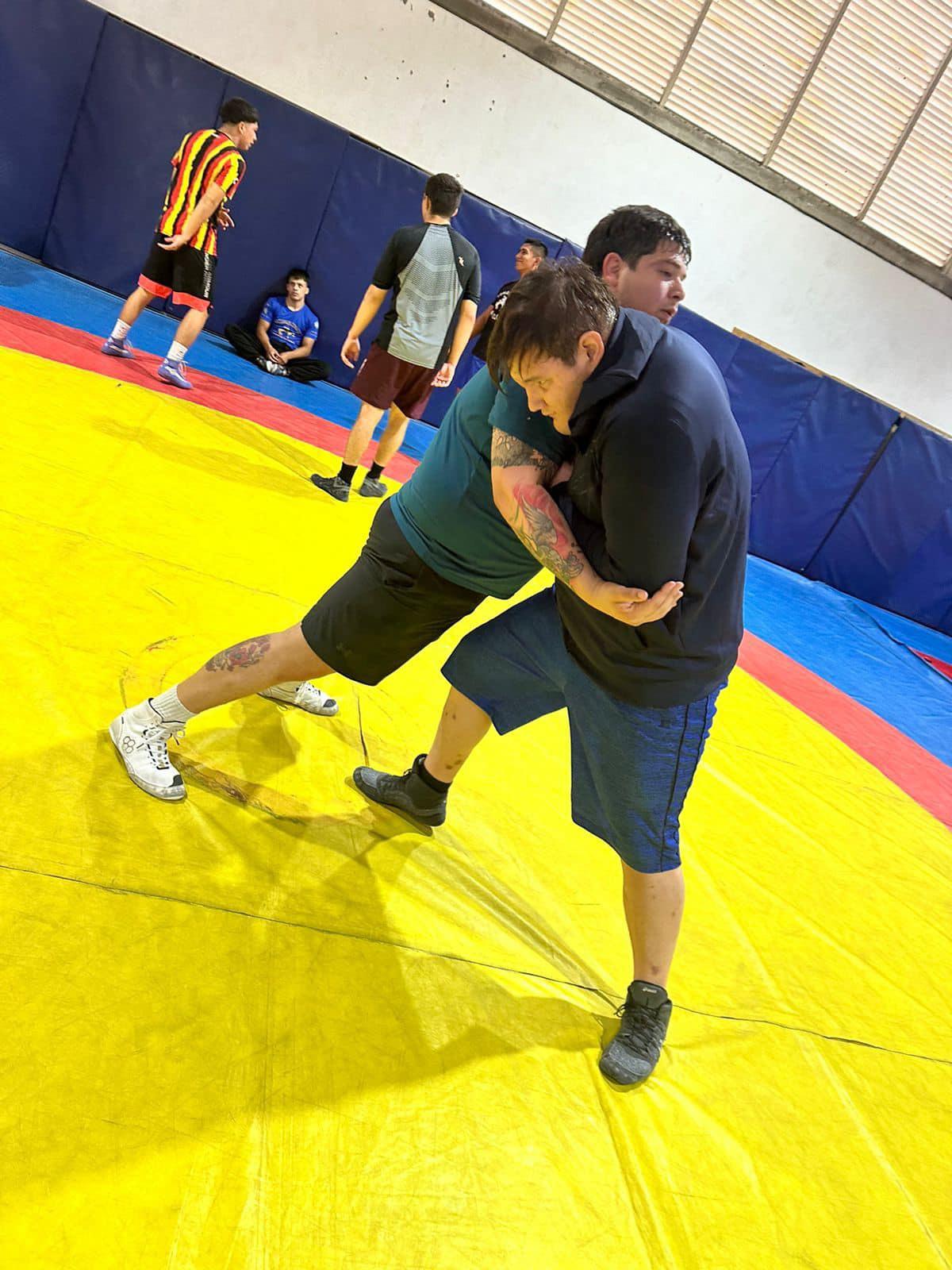 $!Buscarán luchadores sinaloenses los primeros lugares