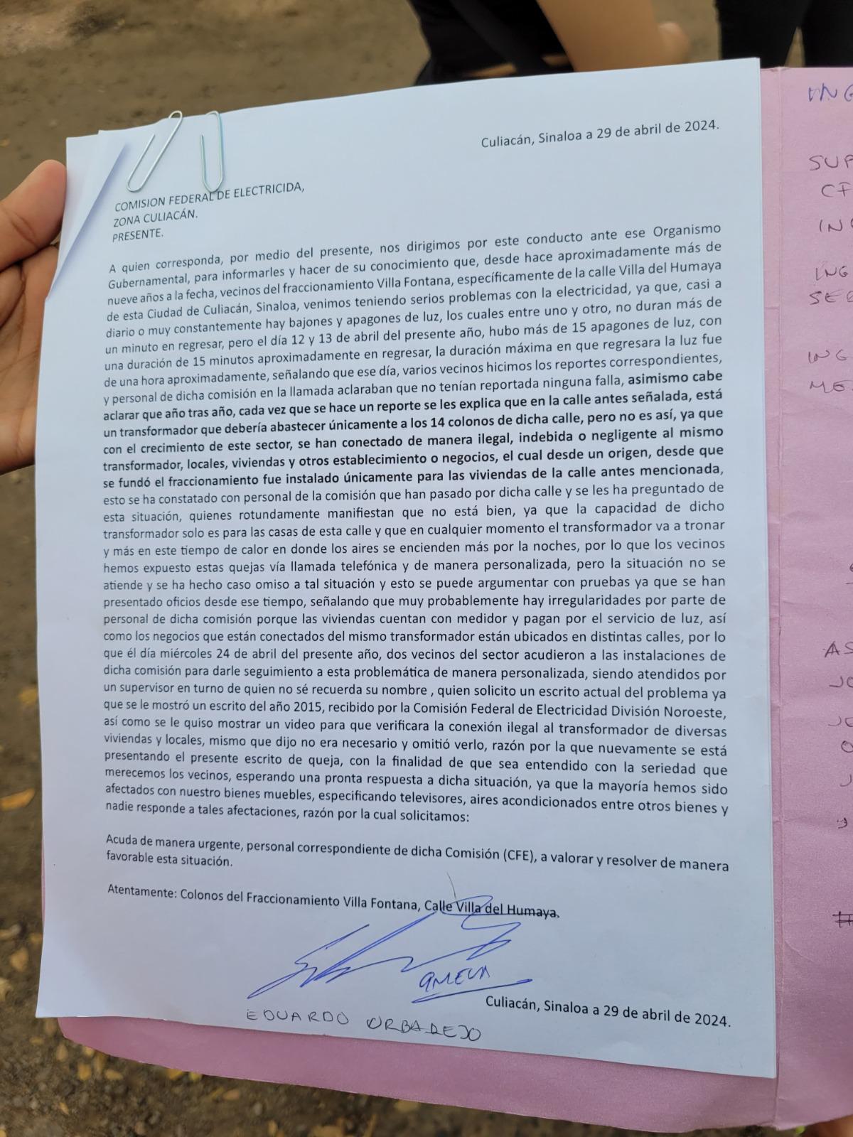 $!Vecinos de Villa Fontana, en Culiacán, denuncian omisión de CFE en abastecer de energía a la colonia