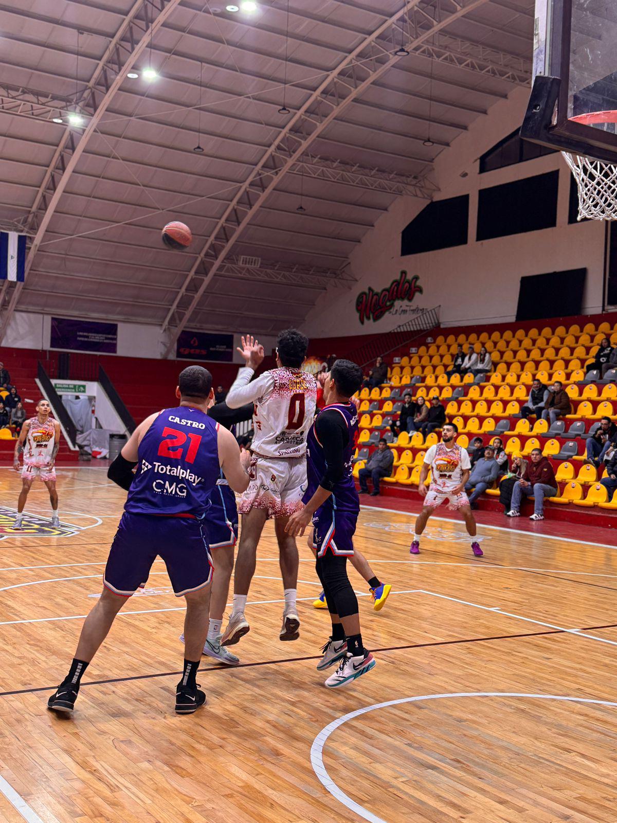 $!Marinos Basketball cae en Nogales al iniciar gira en Sonora