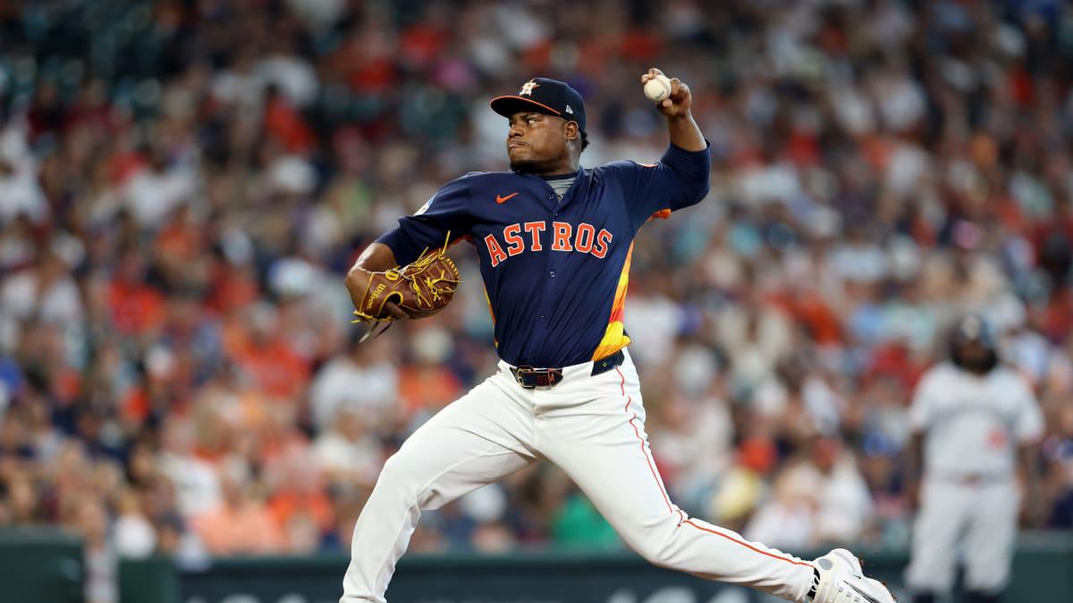 $!Astros se imponen a Mellizos detrás de Álvarez y joya de Valdez