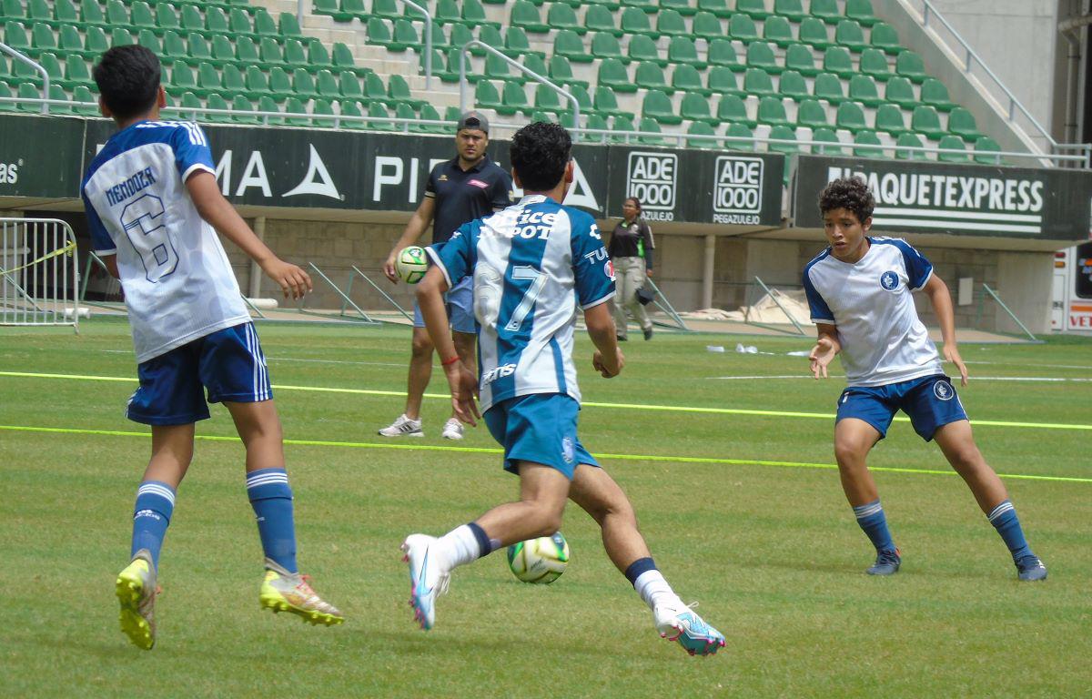 $!Locales ganan 4 títulos en Copa Mazatlán de Futbol 7