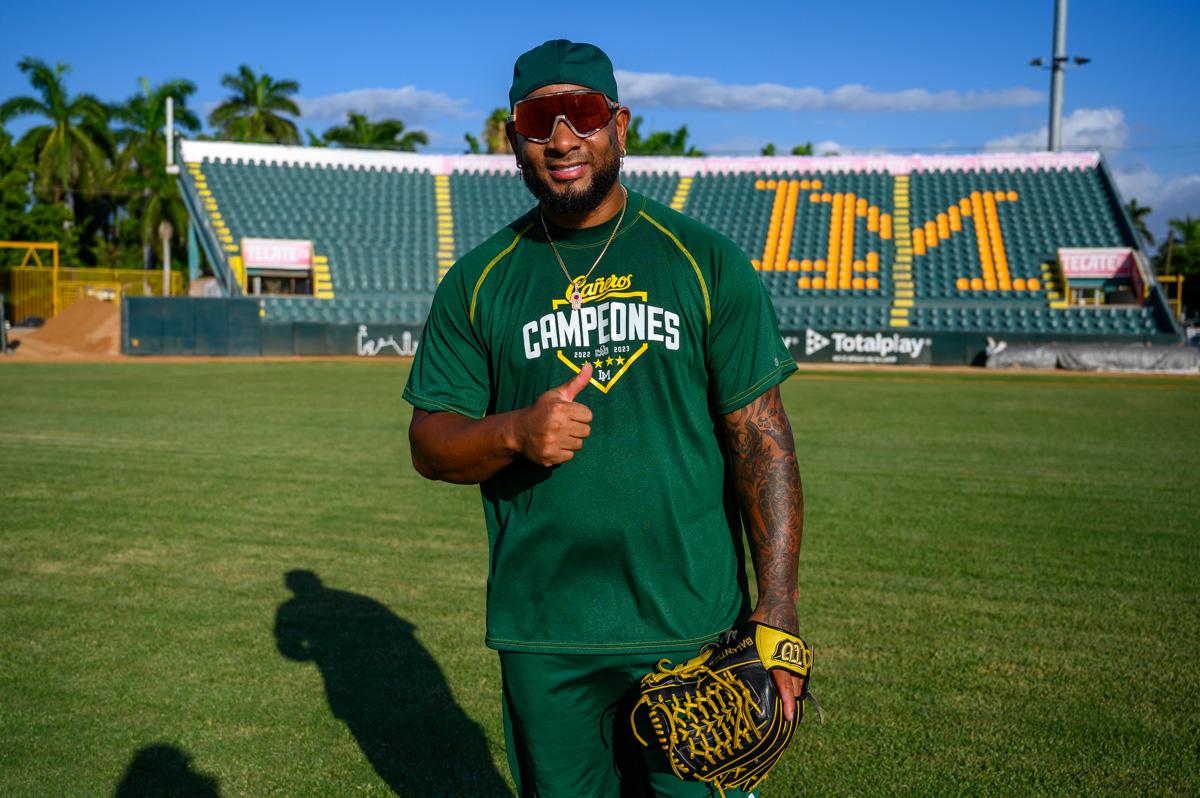 $!El bate de Wladimir Balentien ya suena en Los Mochis