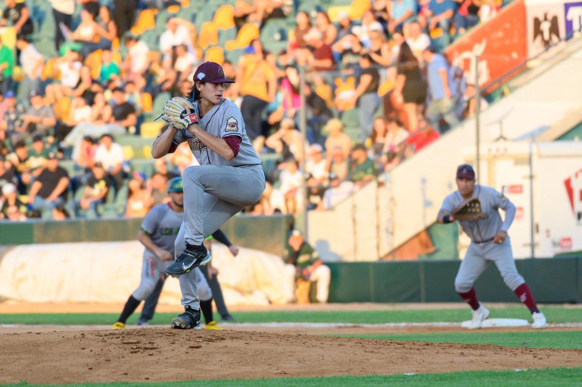 $!Tomateros de Culiacán cobra revancha en Los Mochis en el Cuadrangular del Bienestar