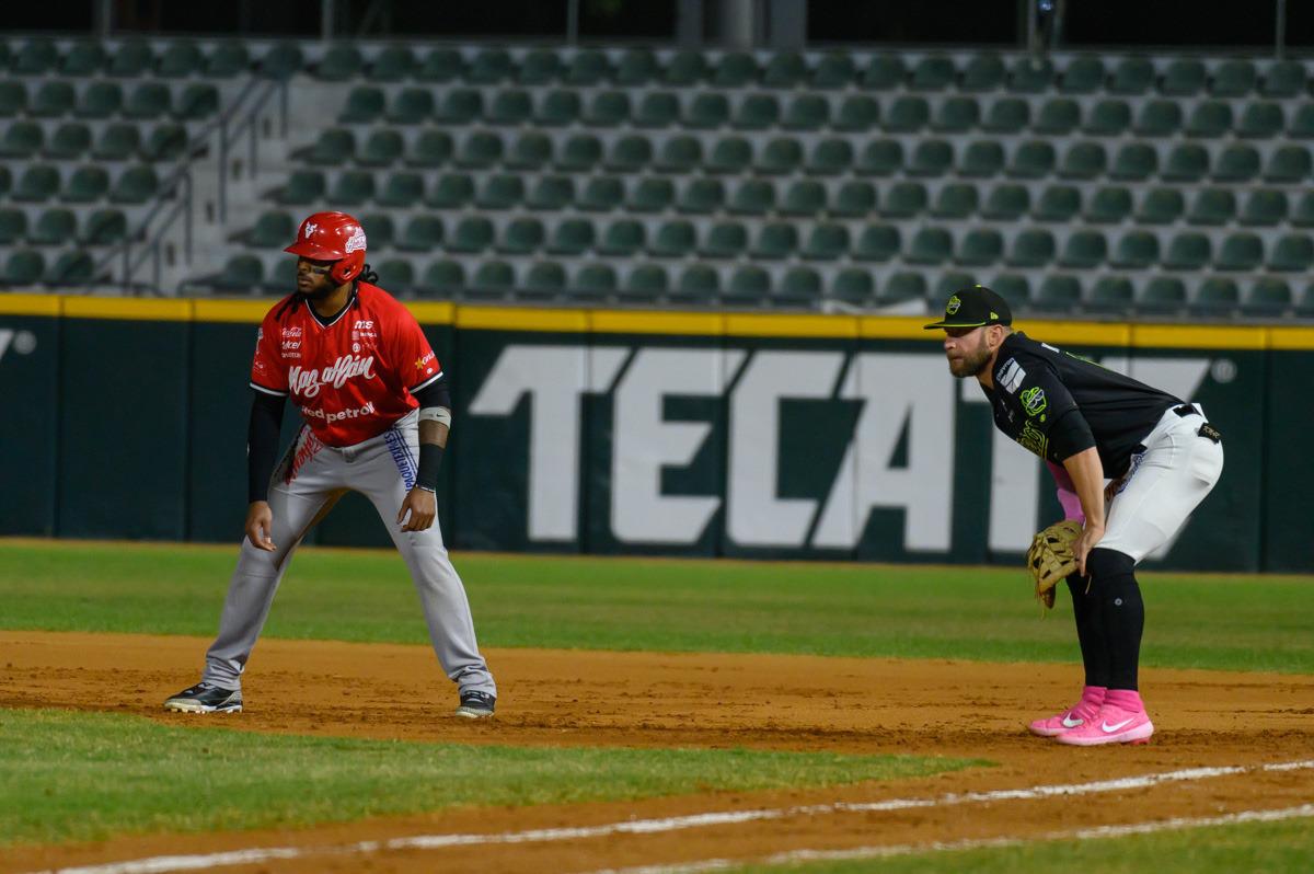 $!Venados pierde duelo y serie en Los Mochis