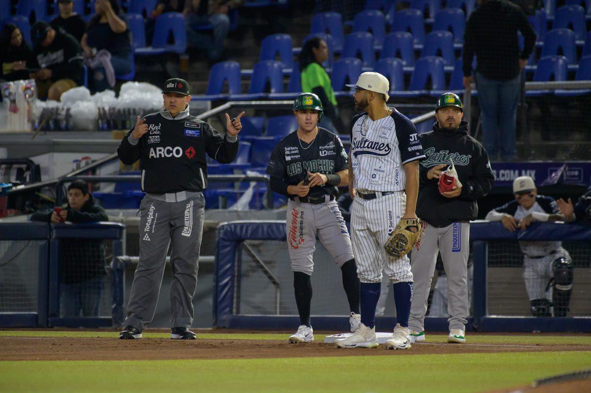 $!Cañeros inicia serie en Monterrey con división de honores