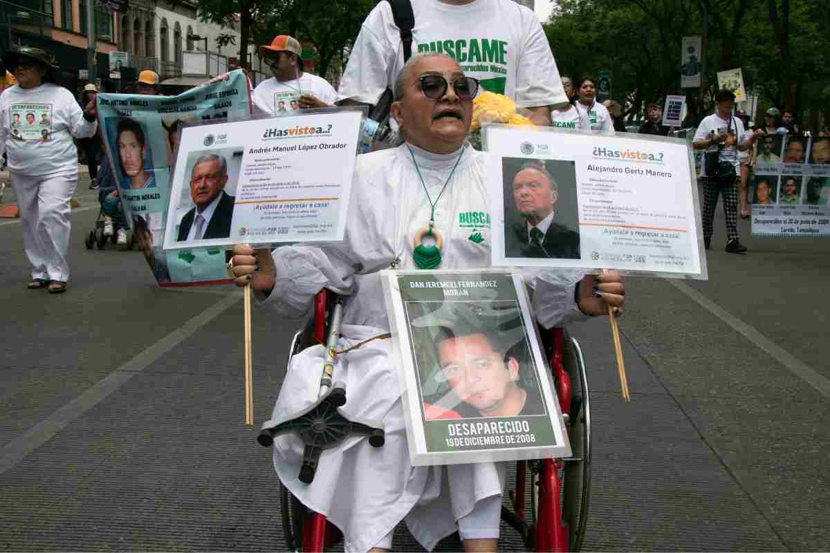 $!‘Usted se va sin resolvernos’, reclaman madres buscadoras a López Obrador