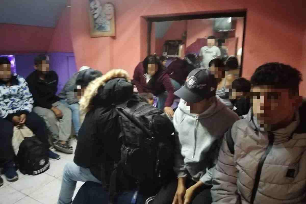 $!Liberan a 13 extranjeros presuntamente secuestrados en Reynosa, Tamaulipas