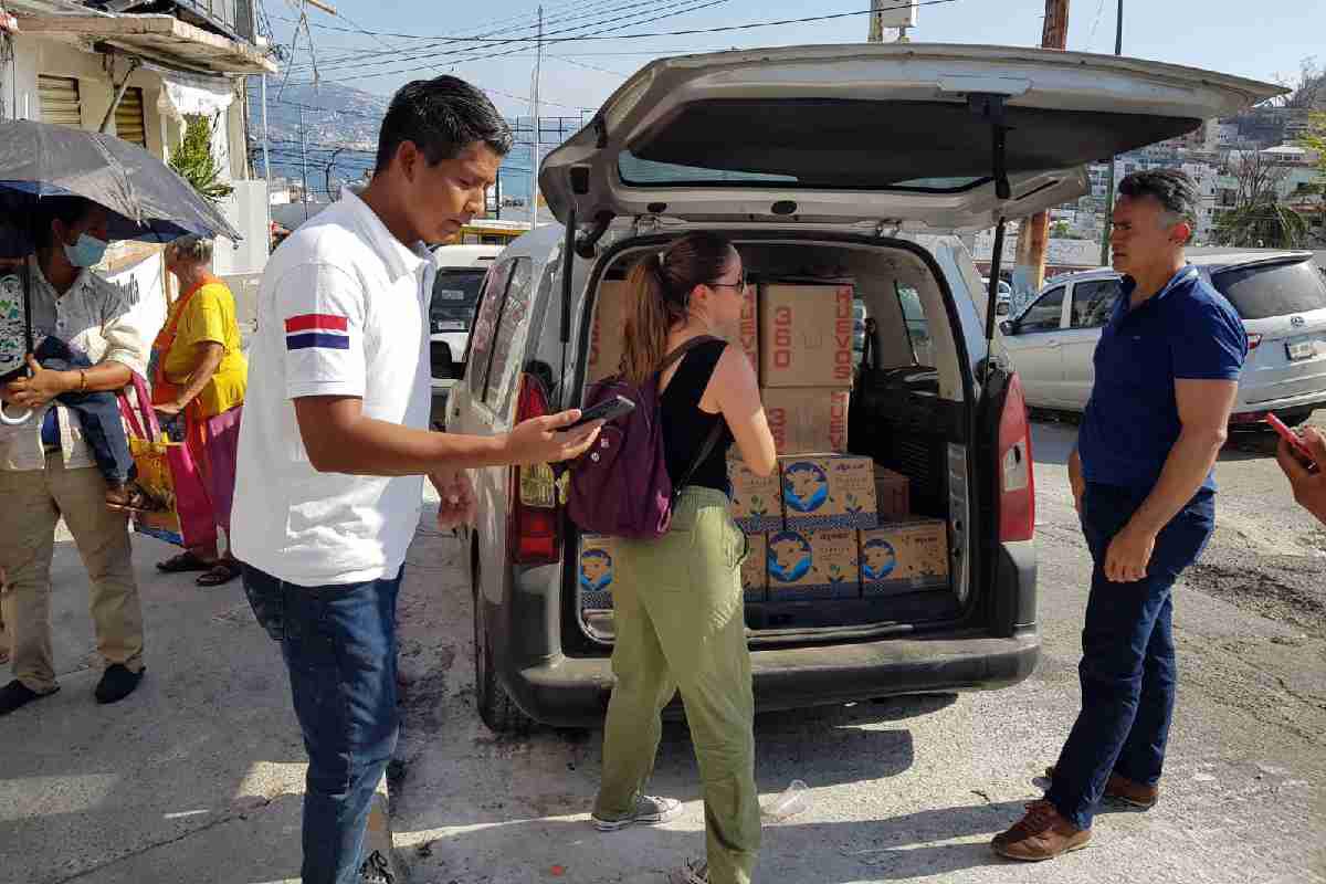 $!Llegada de víveres para los comedores comunitarios en Acapulco.