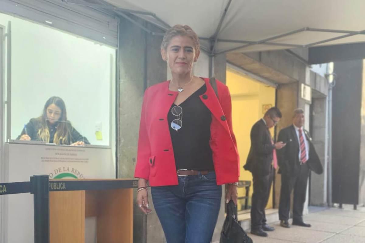 $!La abogada Mireya Salgado Rodríguez se registró para participar en la elección judicial.