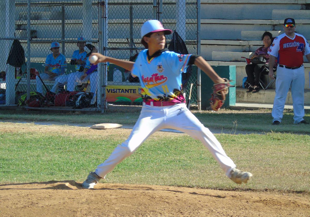 $!Liga Quintero Castañeda se apunta segundo triunfo en el Mazatlán Baseball Tournament