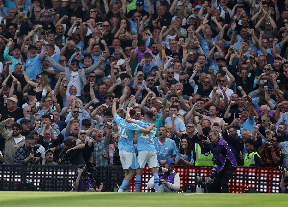 $!Manchester City golea al Fulham y toma la cima de la Premier League