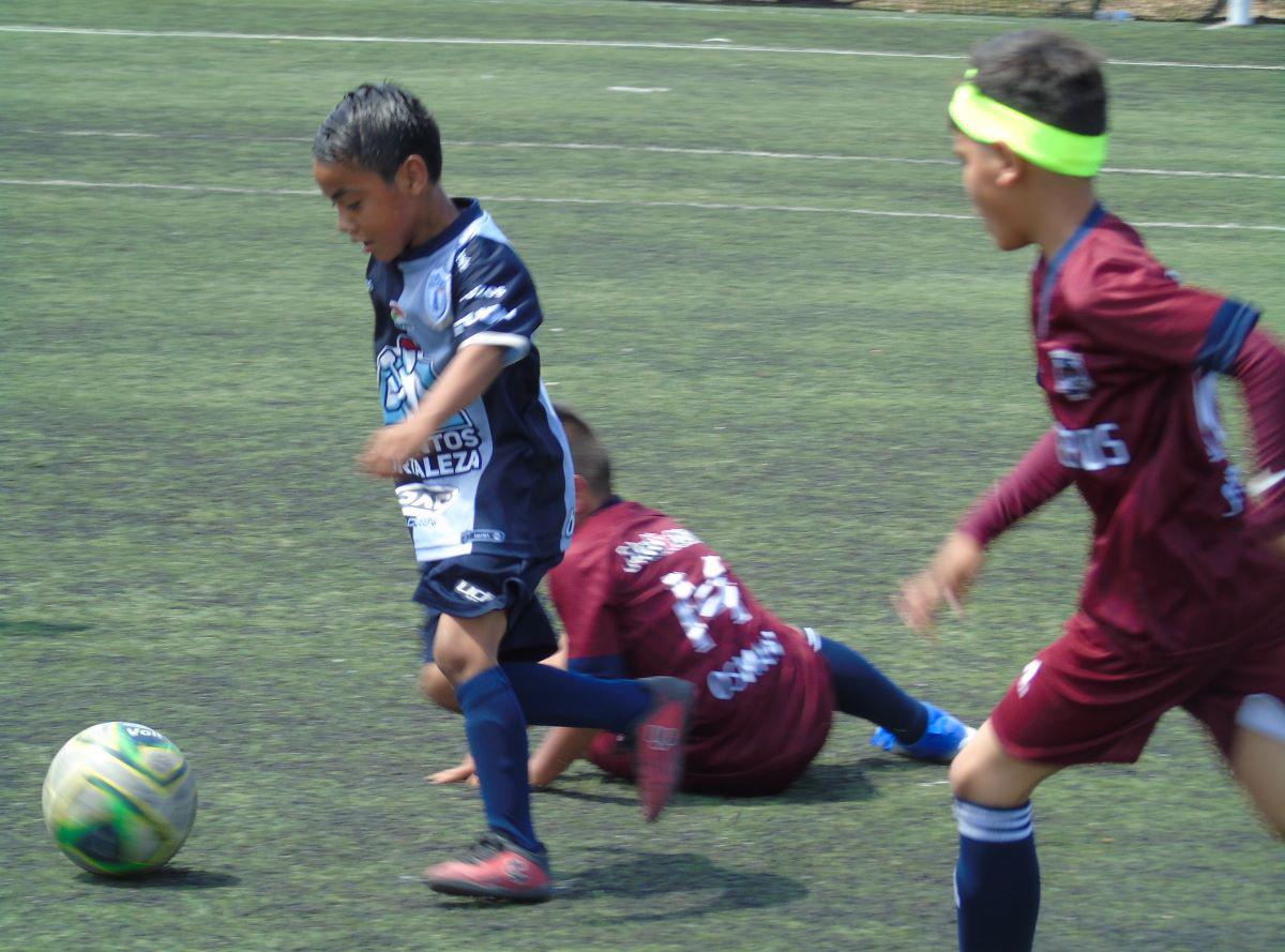 $!Porteños se meten entre los mejores de Copa Mazatlán de Futbol 7