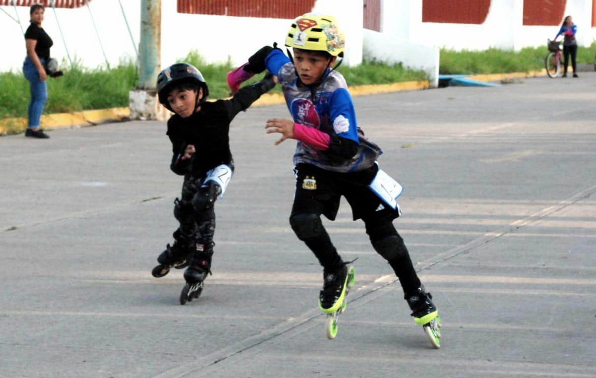 $!Rompen el viento, en el Circuito de Patinaje Imdem