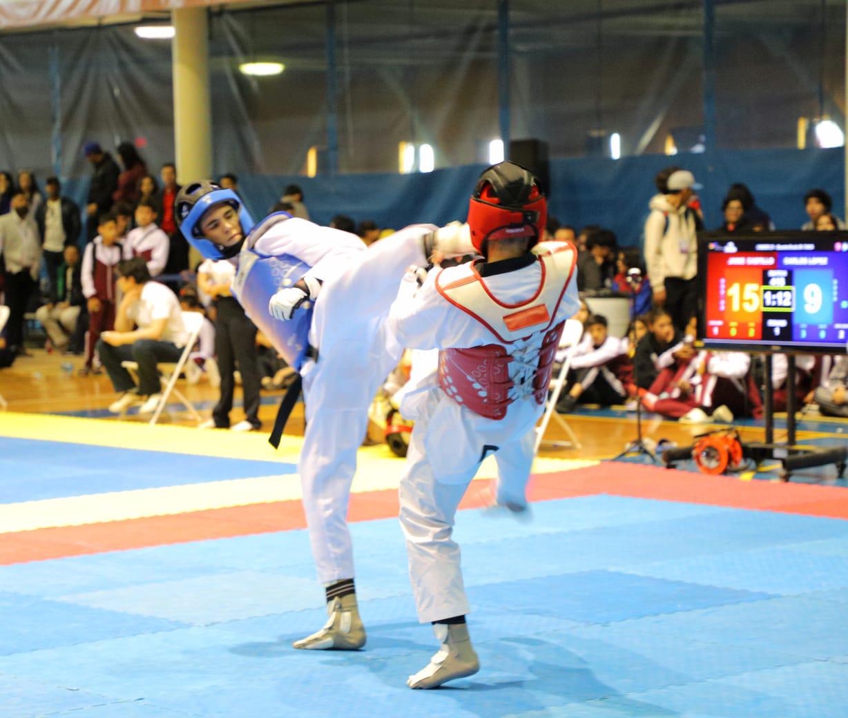 $!Sinaloa logra 15 clasificados en el primer día de actividad del Regional de Taekwondo