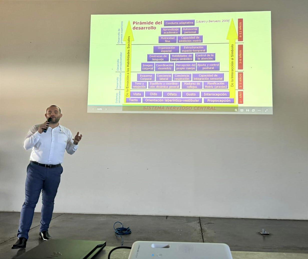 $!Realizan en Imdem Taller de Herramientas de Inclusión en beneficio de los niños con espectro autista