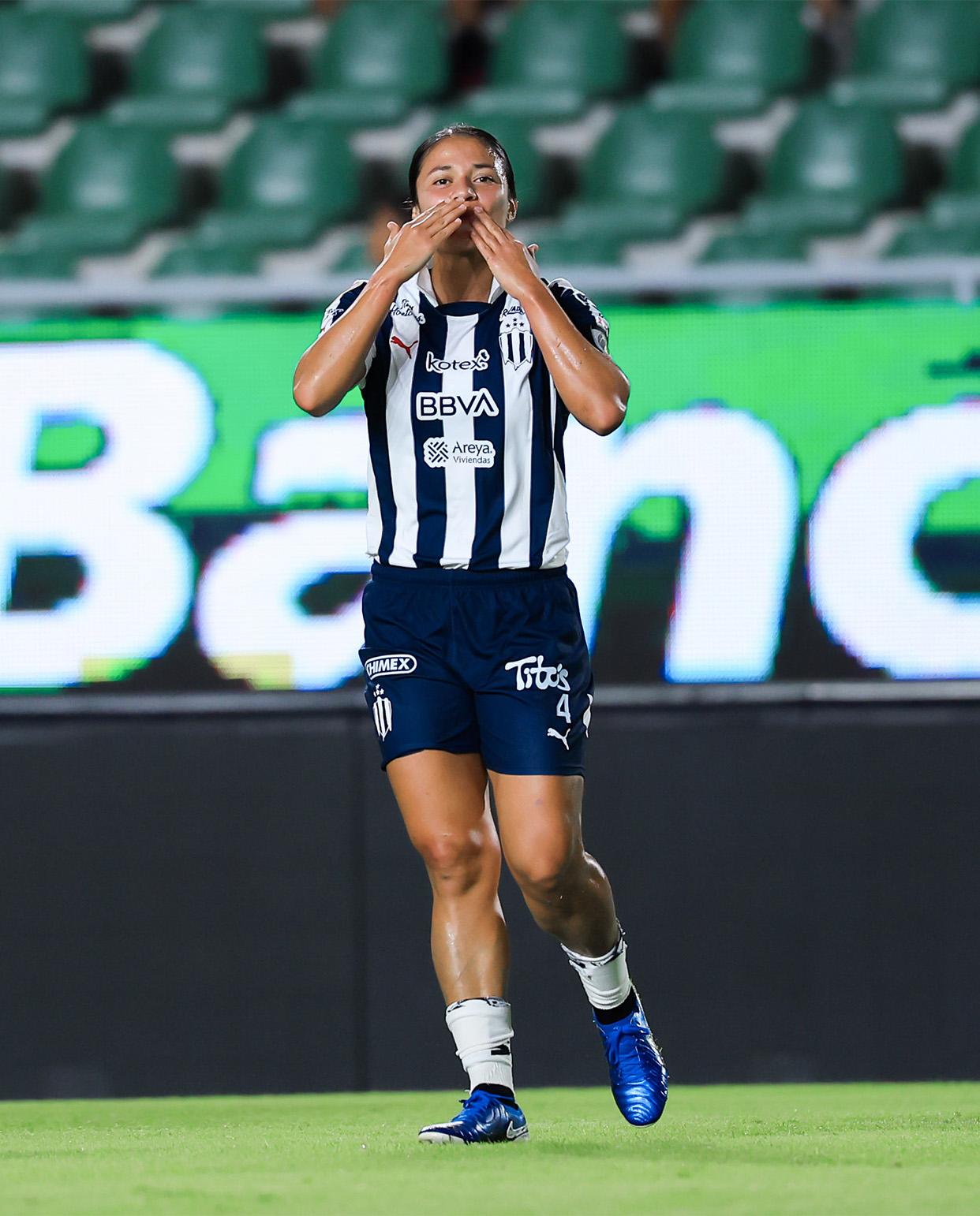 $!¡Goleada de bicampeón! Rayadas aplasta 7-0 a Mazatlán Femenil en el arranque del Clausura 2025